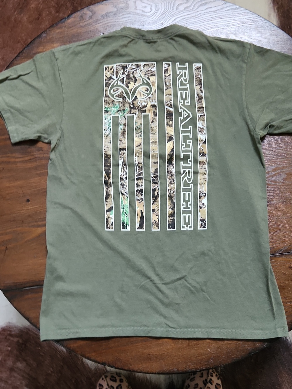 Realtree Olive Green Short Sleeve Logo Tee - Picture 4 of 5